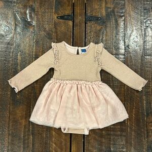 NWOT Old Navy Sparkly Dress - 6-12months